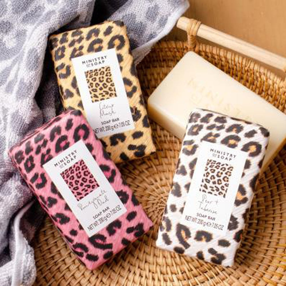 Triple milled soap med Pomegranate Oud 200g